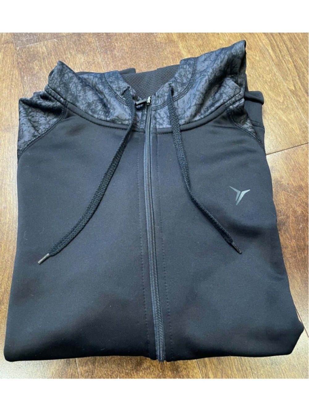 Old Navy Active Men's Lightweight Hooded track jacket Black And Gray Size XL